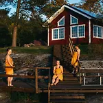 Labbnaes Semesterhem, Radhuset Apartmanhotel