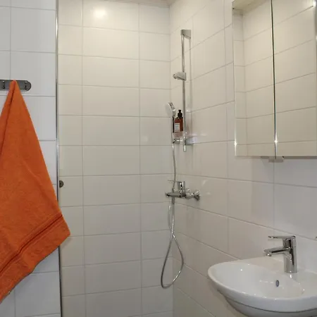 Labbnaes Semesterhem, Radhuset 3* Kemionsaari