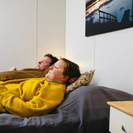 Labbnaes Semesterhem, Radhuset Huoneistohotelli