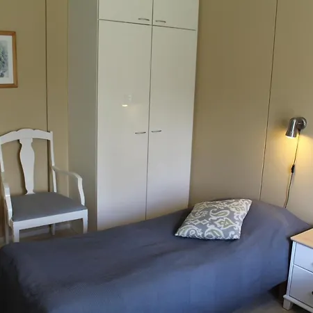 Labbnäs Semesterhem, Radhuset Aparthotel Kimitoön