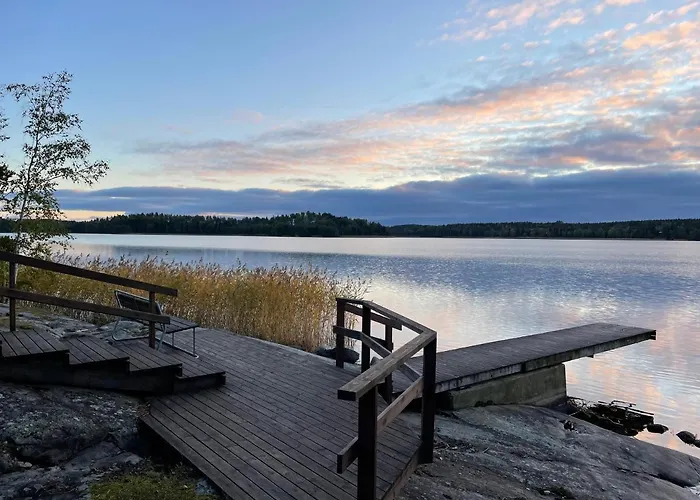 Labbnäs Semesterhem, Radhuset Lägenhetshotell Kimitoön