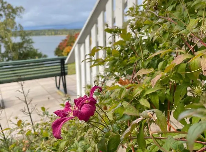 Labbnäs Semesterhem, Radhuset Kimitoön