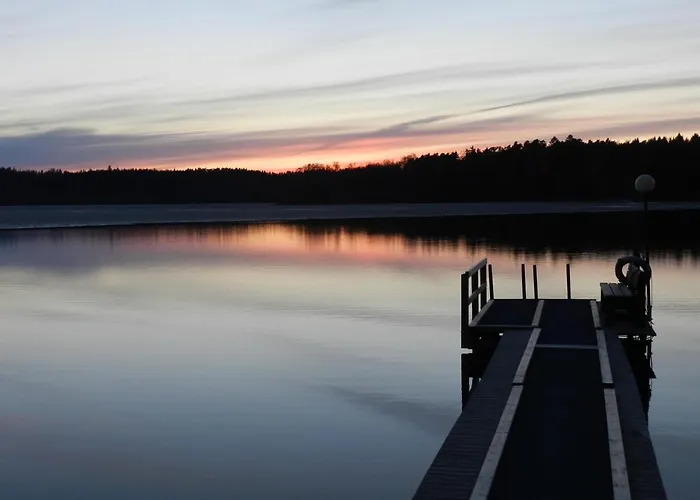 Labbnaes Semesterhem, Radhuset