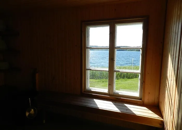 Labbnaes Semesterhem, Radhuset 3*