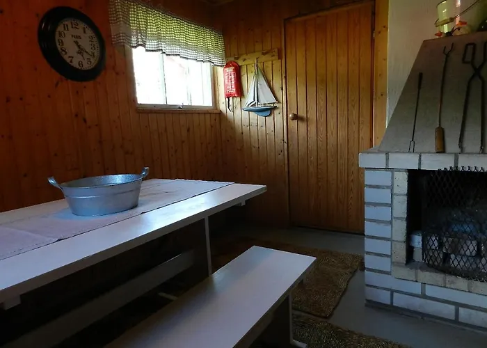 Labbnaes Semesterhem, Radhuset 3* Kemitoön